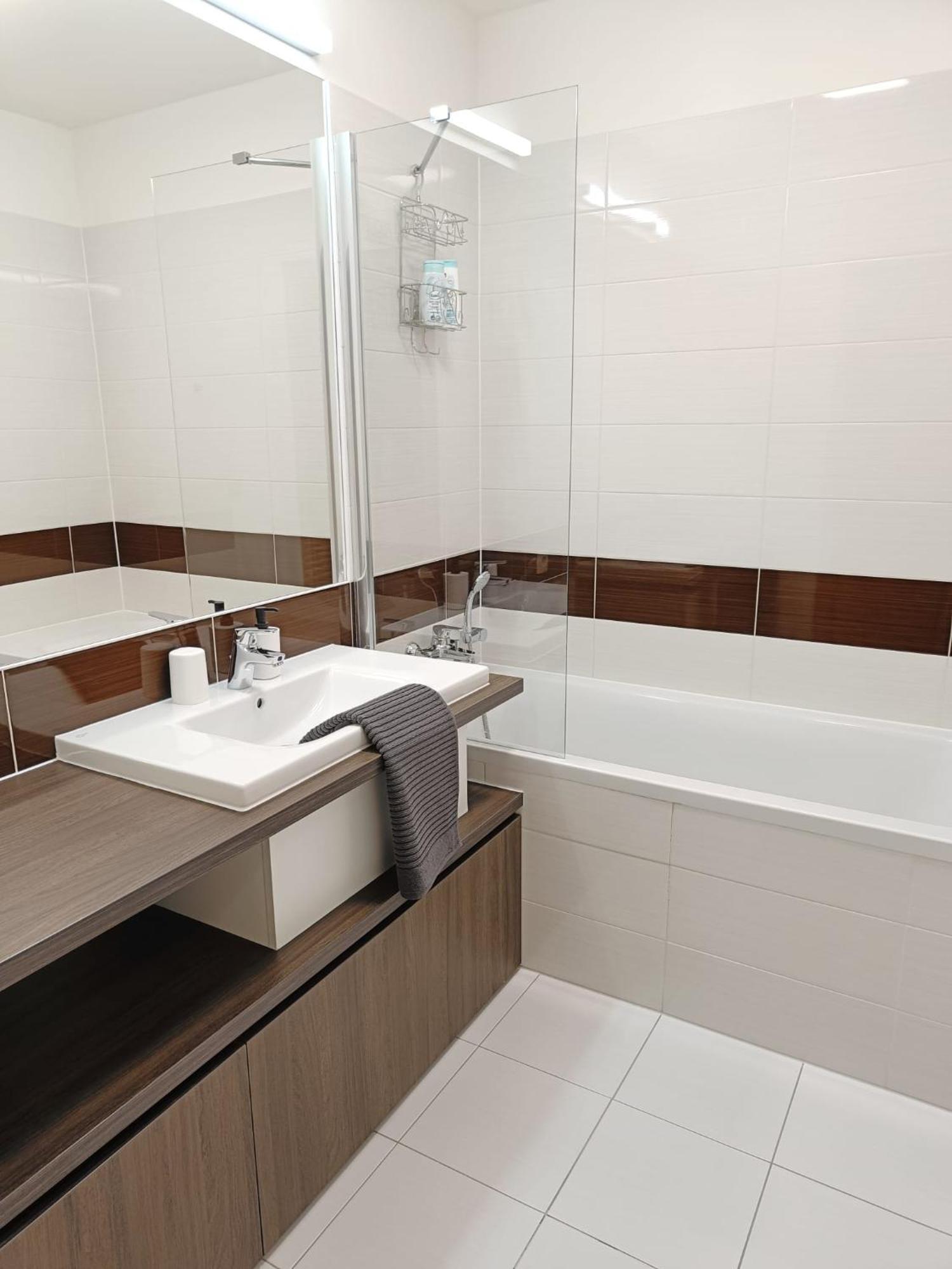 Sag Panorama View 2 Rooms Free Parking Free Wifi Μπρατισλάβα Εξωτερικό φωτογραφία